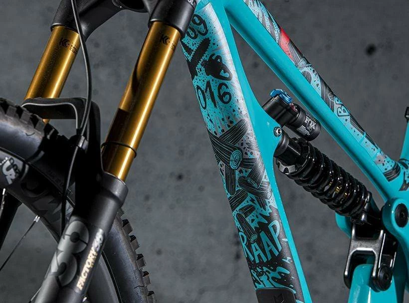 DyedBro Chainsaw Rammefolie – Sort 2 DyedBro Chainsaw Rammefolie – Sort - Billede 2