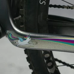 DyedBro Unicorn Rammefolie – Glitter 9 DyedBro Unicorn Rammefolie – Glitter -Crankbrothers Salgsbutik ACC 7812 e7d61811 d0a3 48de ab10 f4d27d4293f1 1024x1024@2x