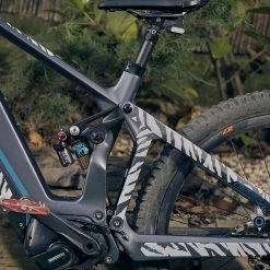 All-mountain-style All Mountain Style Beskyttelsfolie Full – White Zebra 7 All-mountain-style All Mountain Style Beskyttelsfolie Full – White Zebra -Crankbrothers Salgsbutik AMS FG FULL ZEBRAWHITE2 xweb 1800x1350