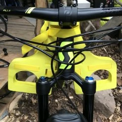 Feva Seat Feva Star Seat 2-5ÅR GUL/RØD -Crankbrothers Salgsbutik IMG 2717 e1488533247913 scaled 2