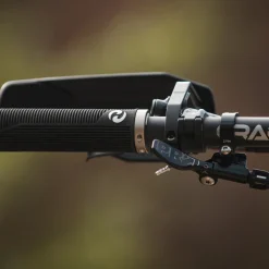 SendHit Nock Handguards V2 -Crankbrothers Salgsbutik NockV2 23 1120x